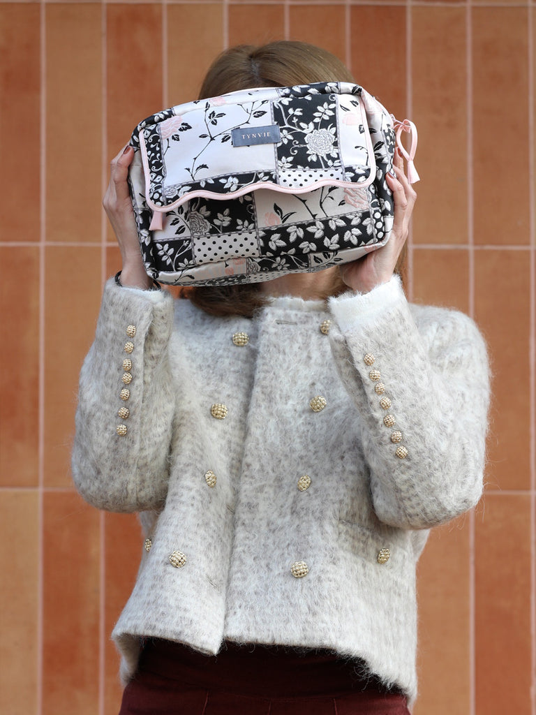 Vintage Floral Patchwork Scalloped-Edge Wash Bag