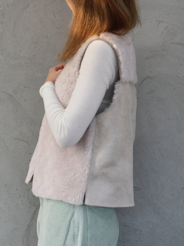 Soft White Shearling-Finish Pure Merino Wool Furry Gilet