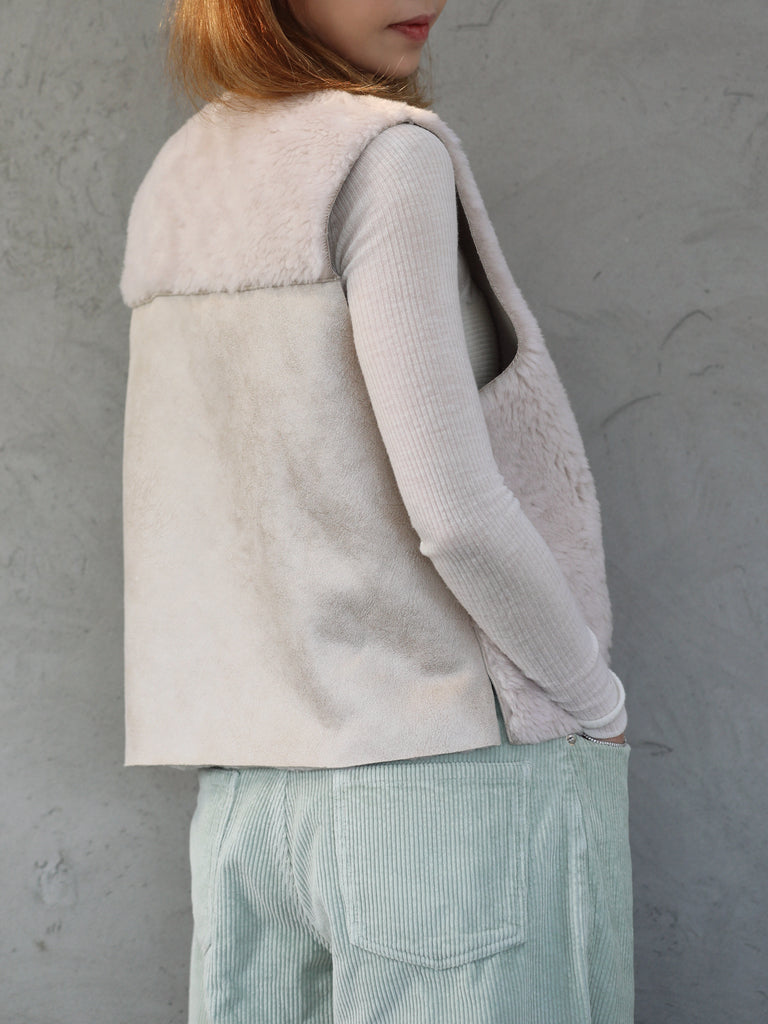 Soft White Shearling-Finish Pure Merino Wool Furry Gilet
