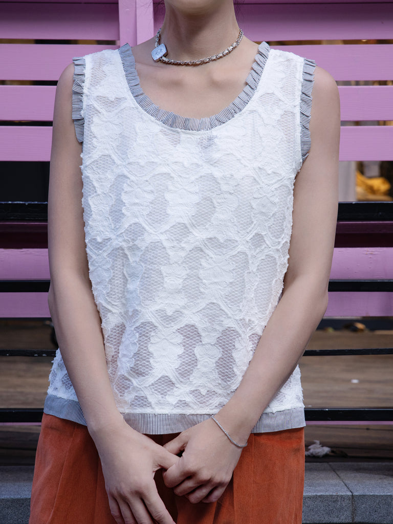 White Textured Lace Striped Ruffle Trim Shell