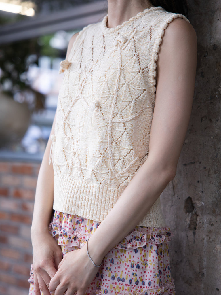 Cream Handknit Crochet Texture Floral Diamond Pattern Tank