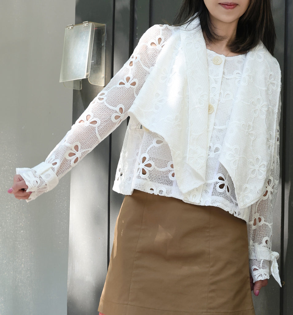 White Floral Scarf Collar Cutout Lace A-lined Jacket