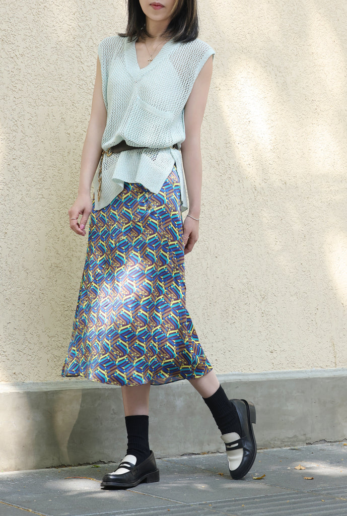 Green V-neck Pocket Detail Side Slits Layering Tank