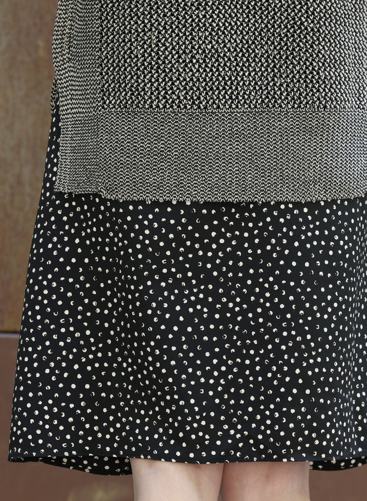 Black V-neck Pocket Detail Side Slits Layering Tank