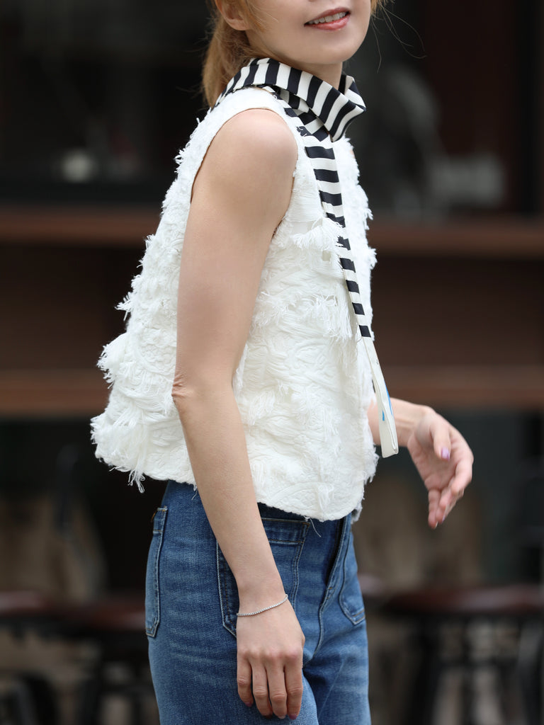 〔 T Y N V I E 〕Exclusive Stripe Illustrated Blue Heel Twilly Silk Scarf
