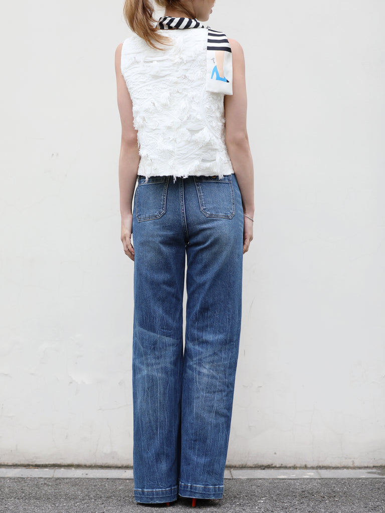 Washed Blue Front Pocket Detail Leg-Lengthening Jeans