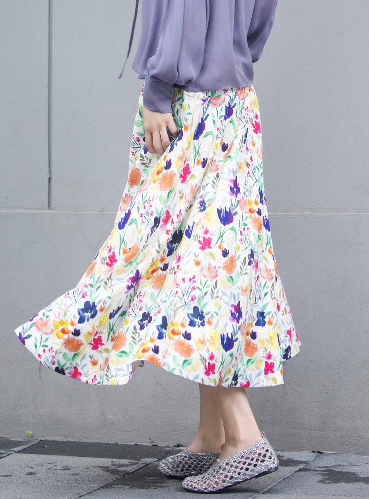 Floral Seam Detail Paneled A-Line Maxi High/ Low Skirt