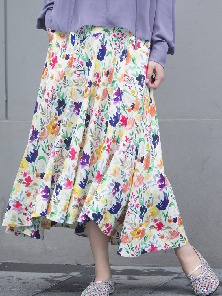 Floral Seam Detail Paneled A-Line Maxi High/ Low Skirt