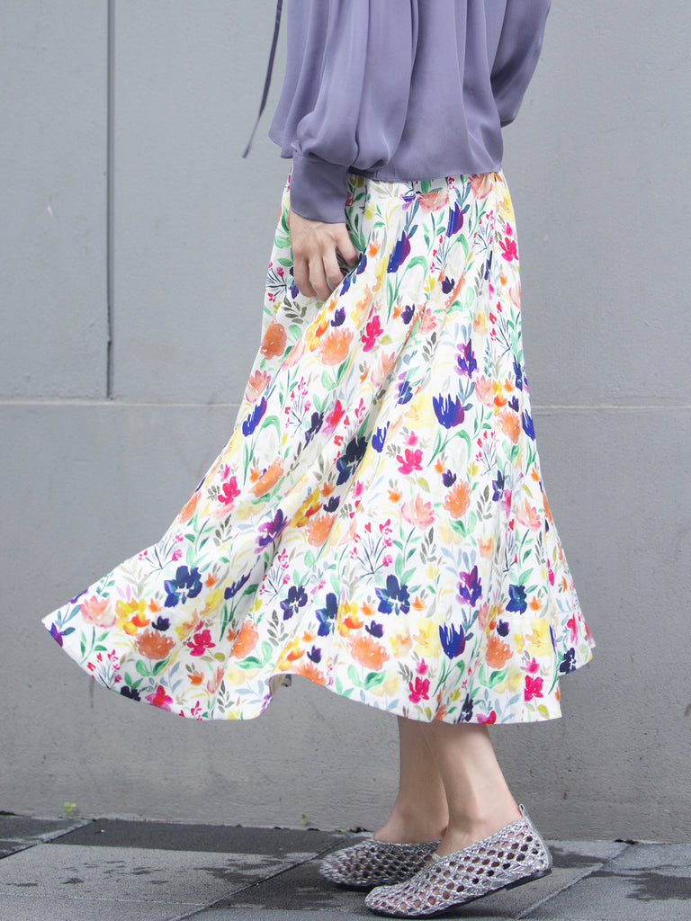 Floral Seam Detail Paneled A-Line Maxi High/ Low Skirt