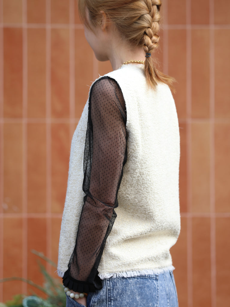 Final Sale! Textured Gold Lurex V-neck Sleeveless Tweed Top