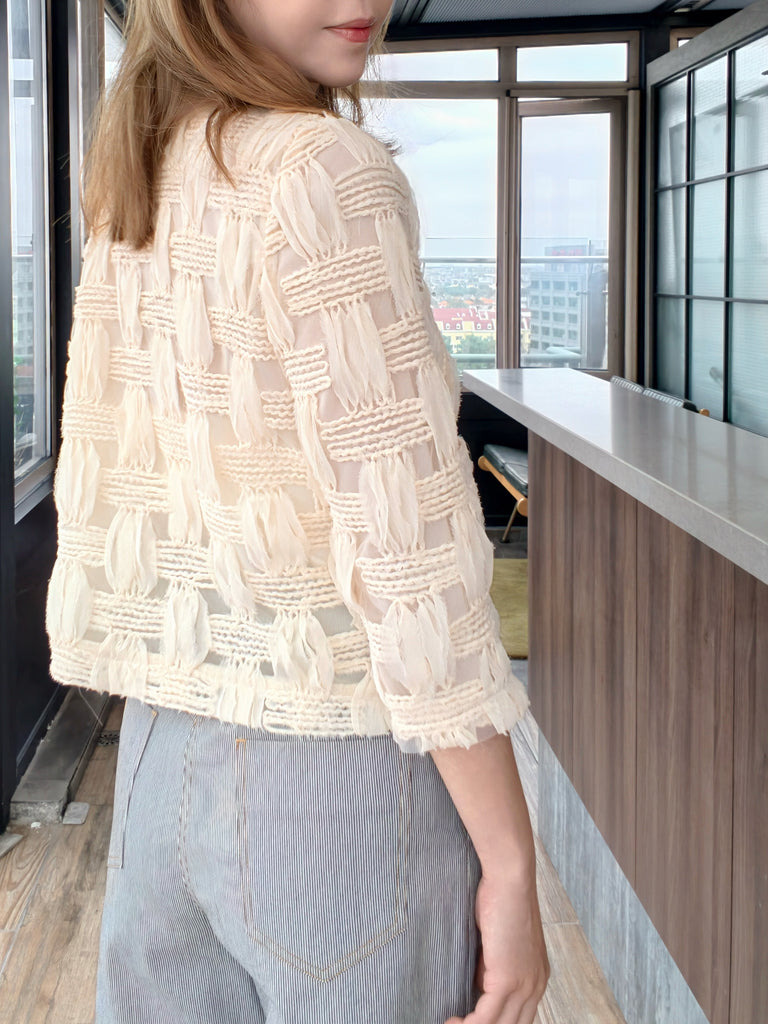 Ivory Textured Woven Pattern Mesh Square Lace Slim Fit Jacket