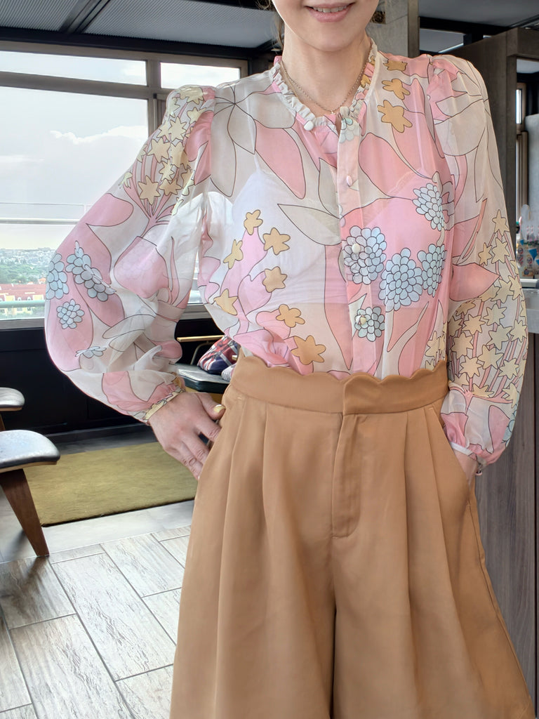 Pinky Floral Ruffle Collar Balloon Sleeve Cotton Silk Blouse