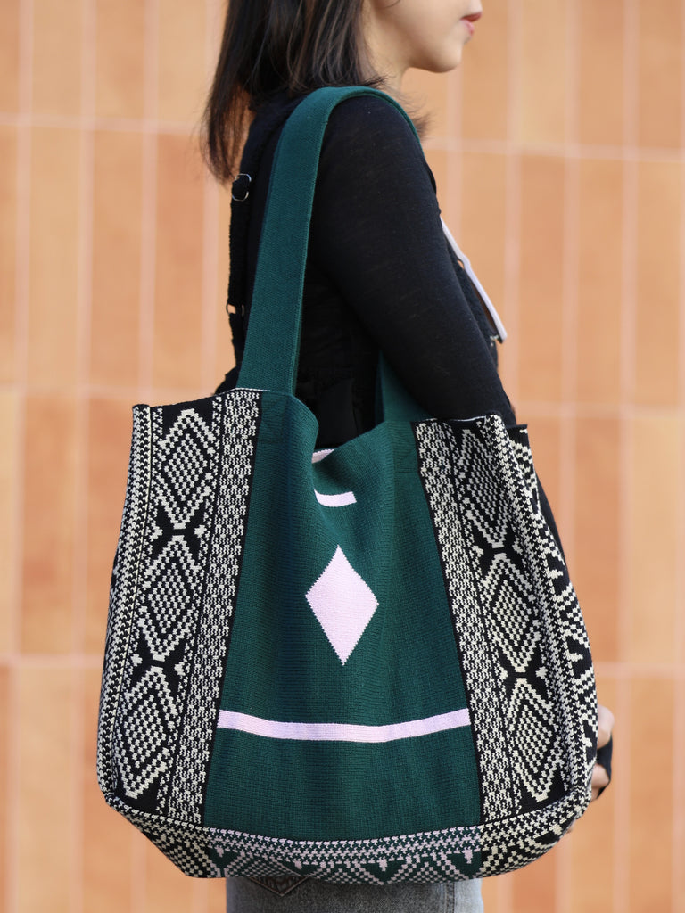 Geometric Pattern Contrast Border Knitted Everyday Tote