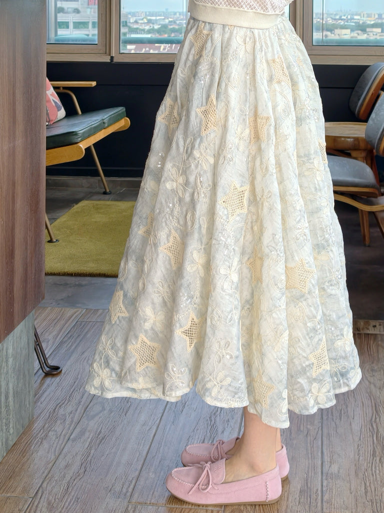 Ivory Floral Star Embroidered Mesh Elastic Waist Midi Skirt