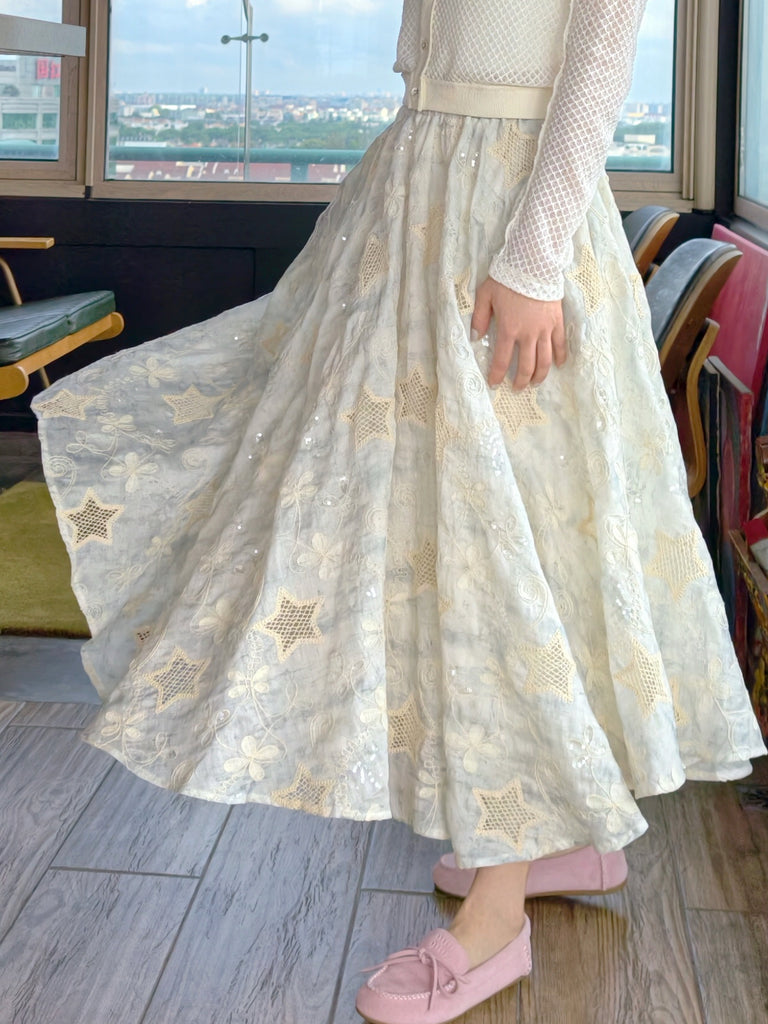Ivory Floral Star Embroidered Mesh Elastic Waist Midi Skirt