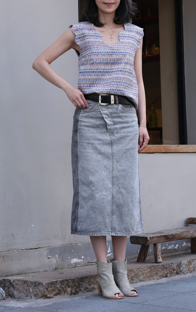 Zigzag Blue V-Neck Scalloped Tank Top