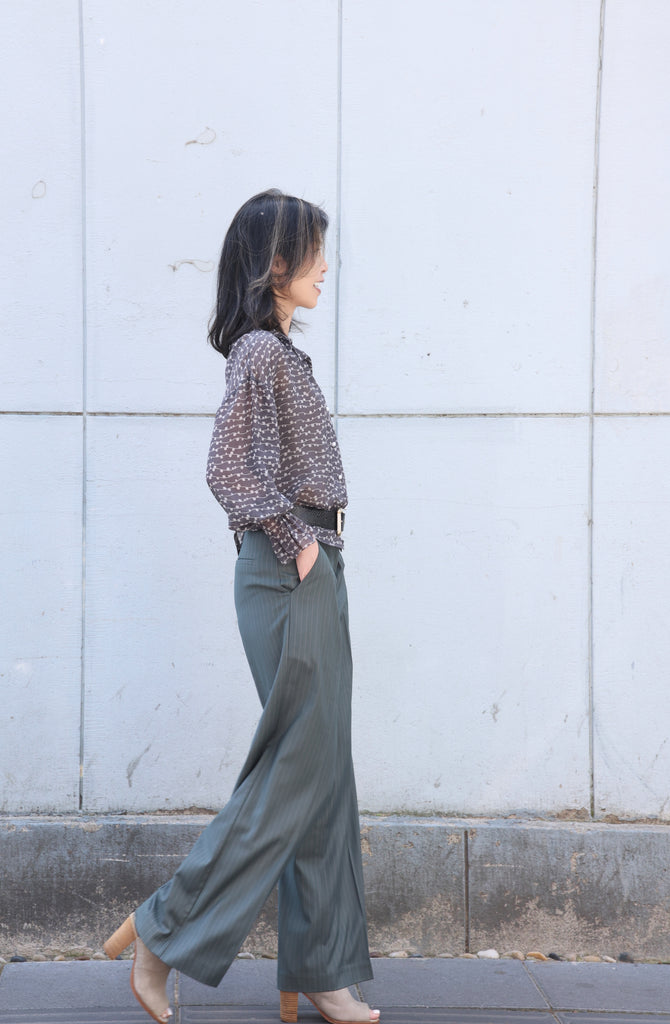 Black Striped Dots Pleated Collar Flared Cuff Silky Blouse