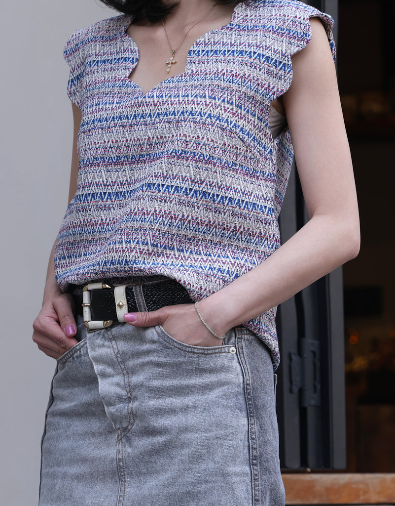 Zigzag Blue V-Neck Scalloped Tank Top