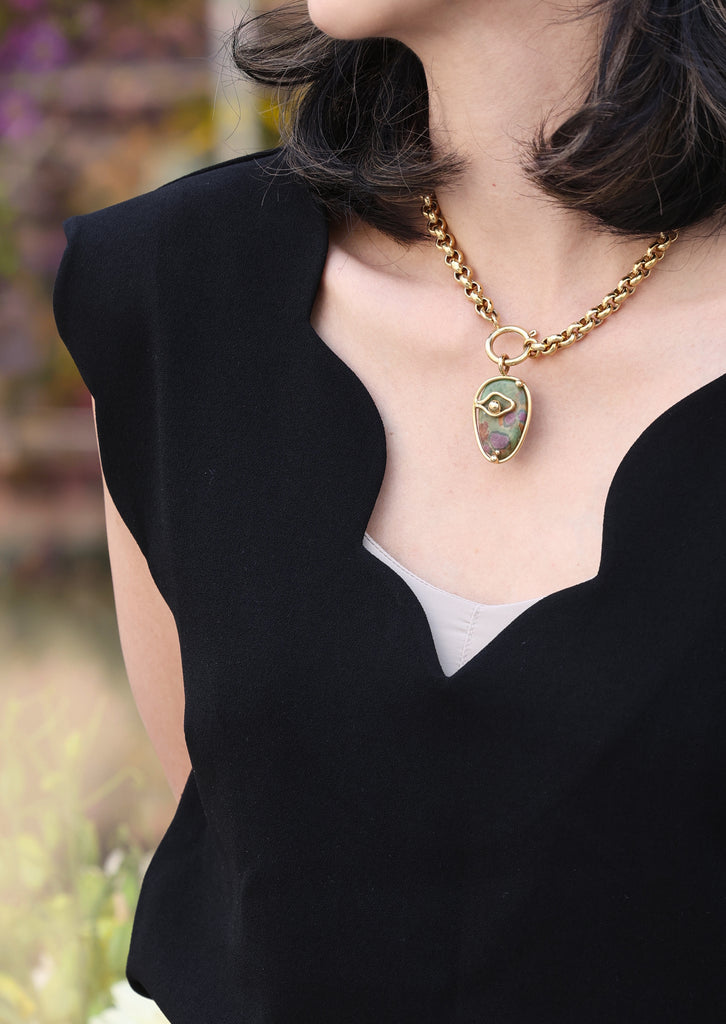 Classic Black V-Neck Scalloped Tank Top