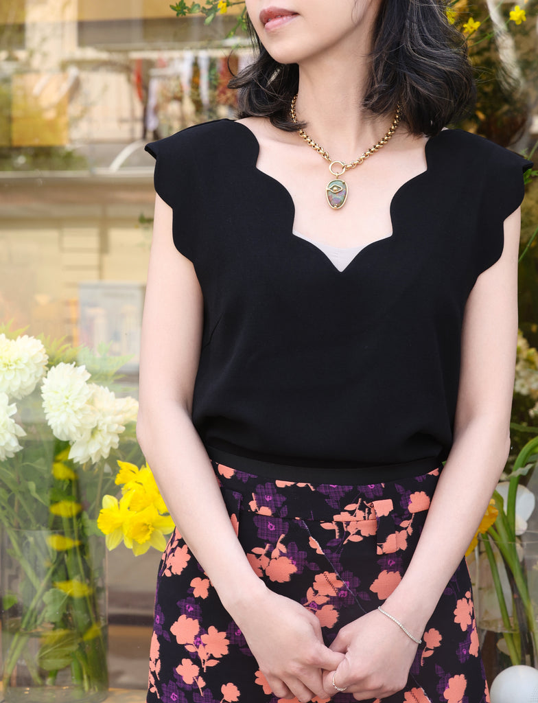 Classic Black V-Neck Scalloped Tank Top