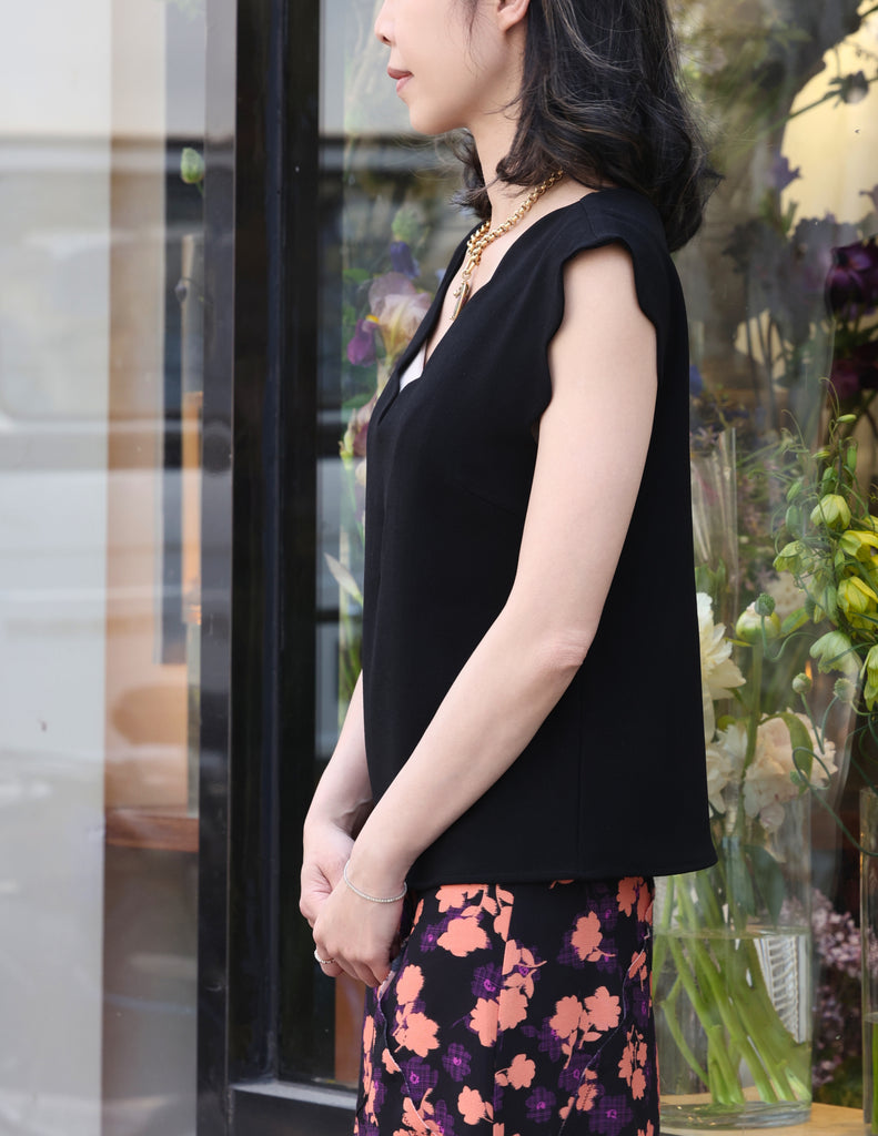 Classic Black V-Neck Scalloped Tank Top
