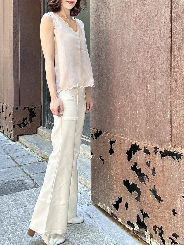 Final Sale! Misty Pink V-Neck Scalloped Texture Silk Tank