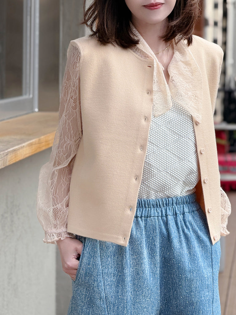 Ecru Lace Scarf Collar Woollen Padded Shoulder Cardigan