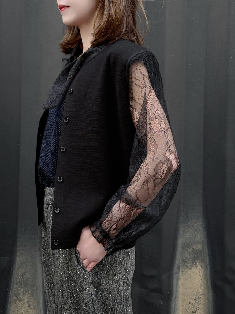 Black Lace Scarf Collar Woollen Padded Shoulder Cardigan