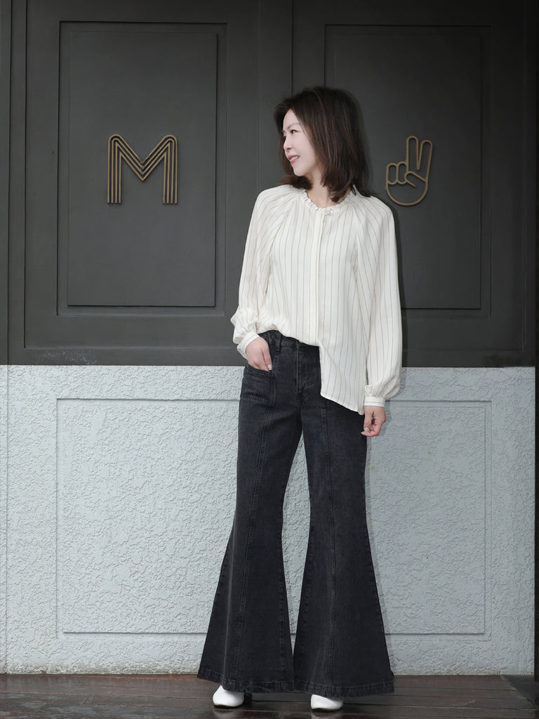 Washed Black Seam Detailed Trumpet Jeans