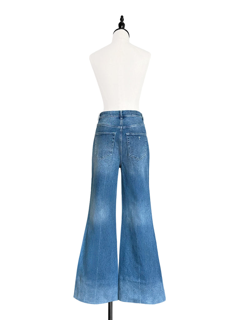 復古藍色中水洗喇叭形標誌刺繡牛仔褲