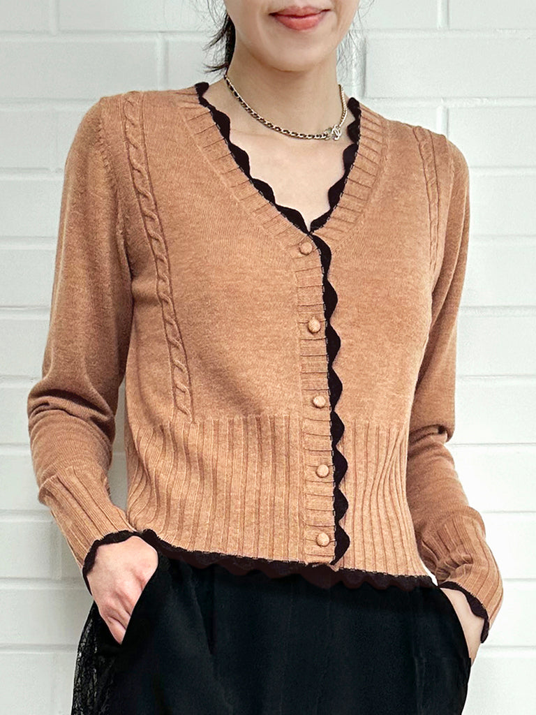 Surprise Sale! Beige Contrast Scallop Trim Cashmere & Wool Cropped Cardigan