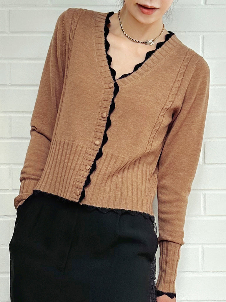 Surprise Sale! Beige Contrast Scallop Trim Cashmere & Wool Cropped Cardigan
