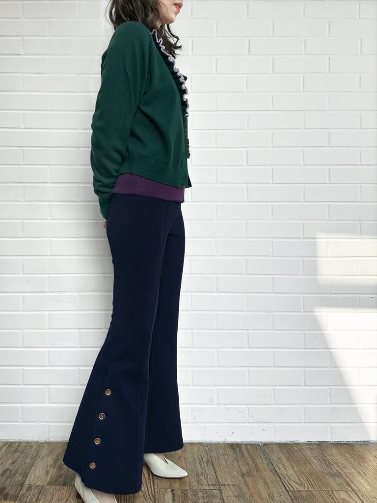 森林綠色荷葉邊領寬鬆 V 領羊毛羊絨開襟衫