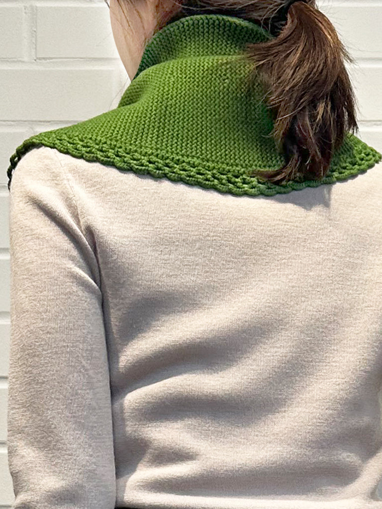 Surprise Sale! Green Crochet-Trimmed Ruffle A-lined Neck Warmer