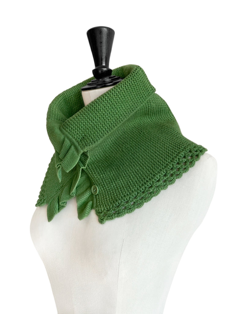 Surprise Sale! Green Crochet-Trimmed Ruffle A-lined Neck Warmer