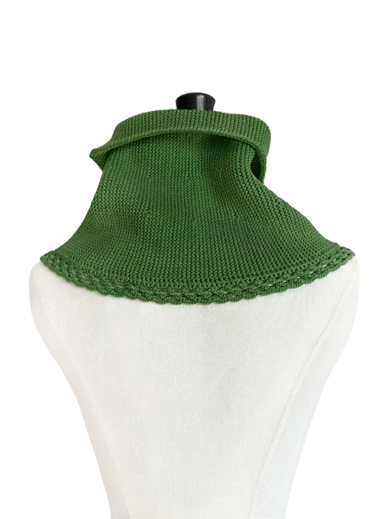 Surprise Sale! Green Crochet-Trimmed Ruffle A-lined Neck Warmer