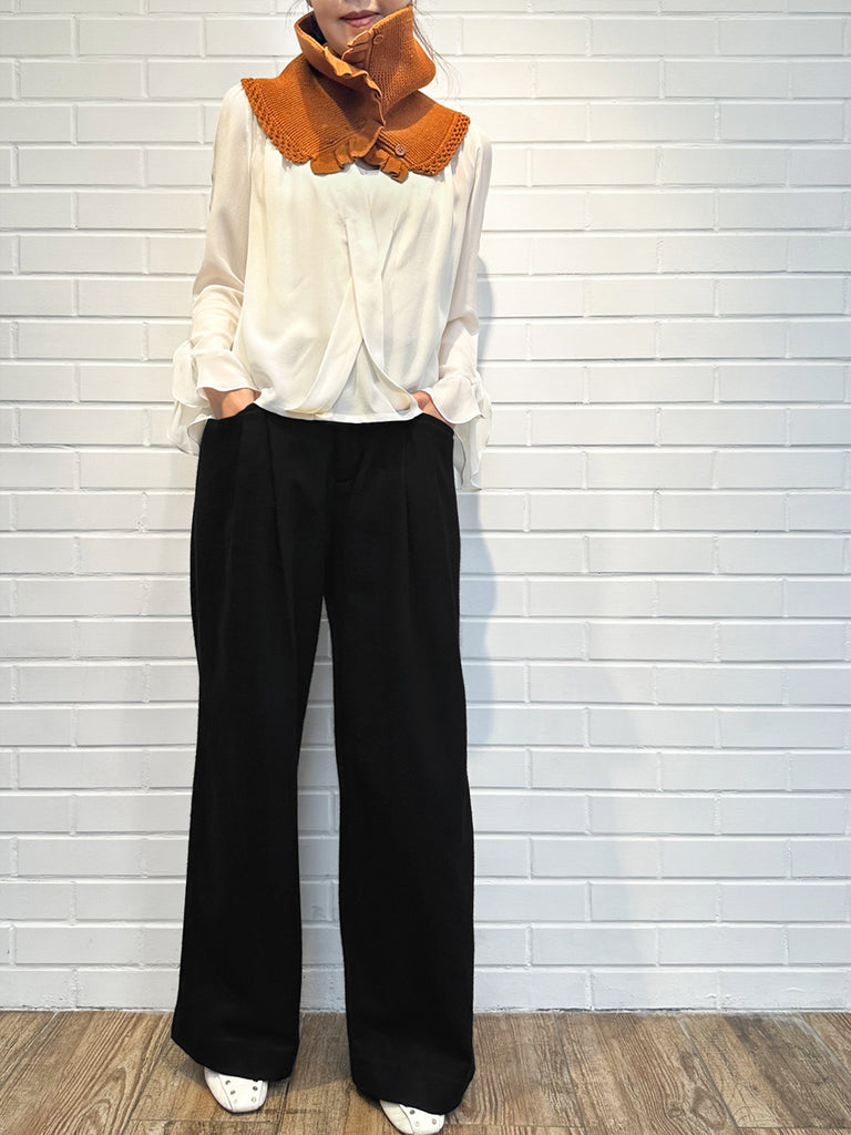 Surprise Sale! Caramel Crochet-Trimmed Ruffle A-lined Neck Warmer