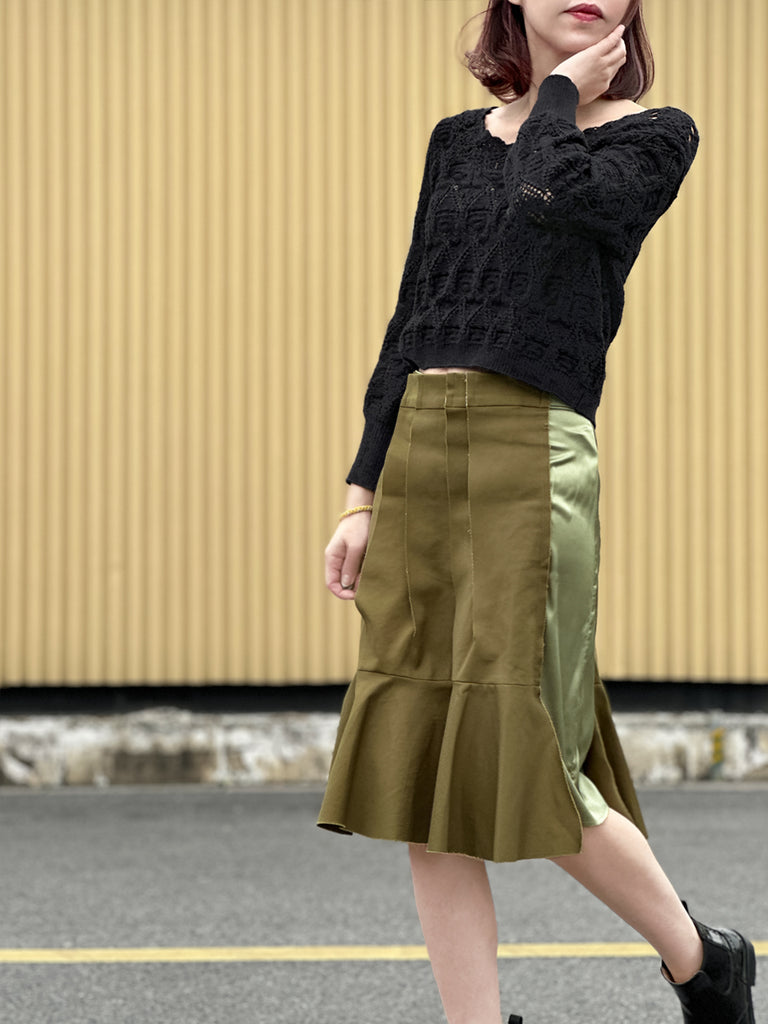 Surprise Sale! Green Pleated Detail Satin Patch Knee-length Skirt