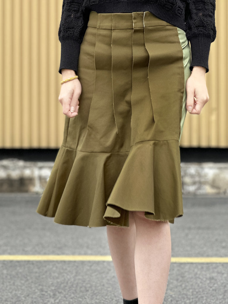 Surprise Sale! Green Pleated Detail Satin Patch Knee-length Skirt