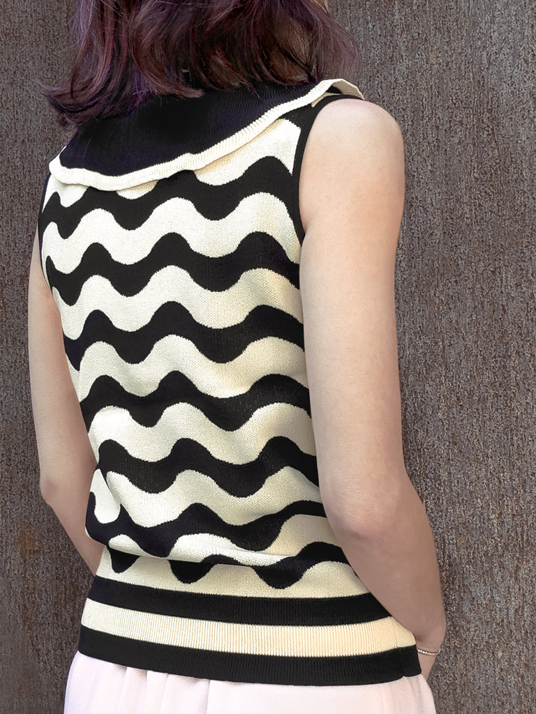 黑色/象牙色撞色波浪荷葉邊領夏季針織上衣