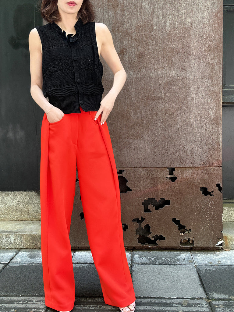 經典黑色荷葉邊領圖案縫紐帶前背心