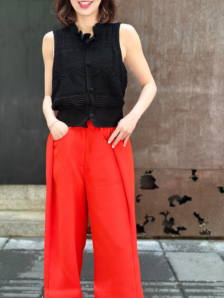 經典黑色荷葉邊領圖案縫紐帶前背心