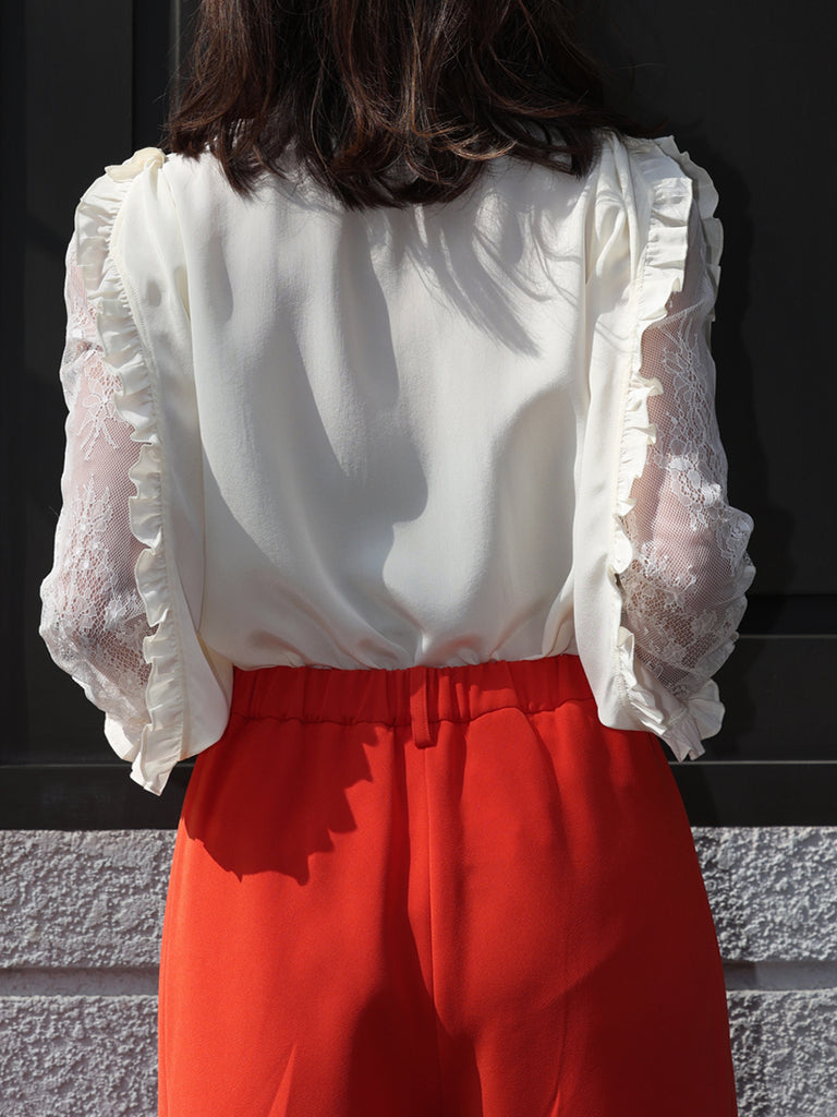 白色蕾絲分層袖荷葉邊奢華絲質襯衫