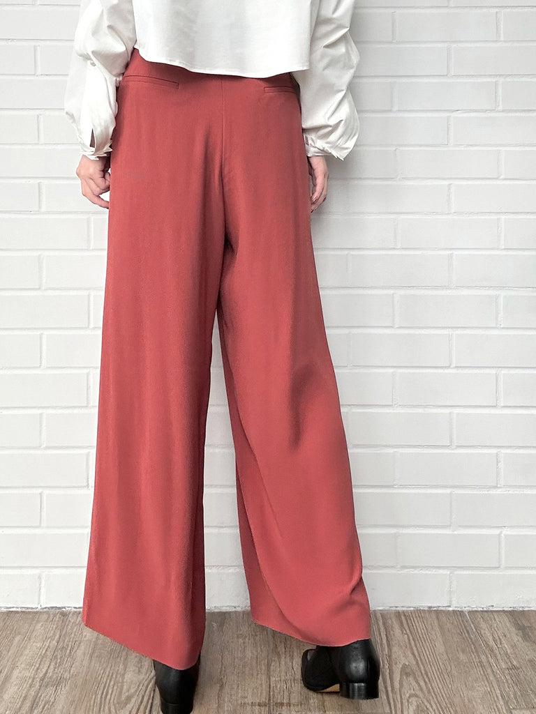 Final Sale! Coral/ Black Contrast Pleated Waist Airy Wide Leg Trousers
