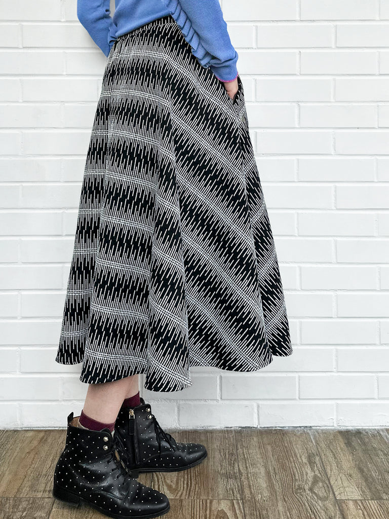 新色!單色紋理針織圖案飄逸圓裙