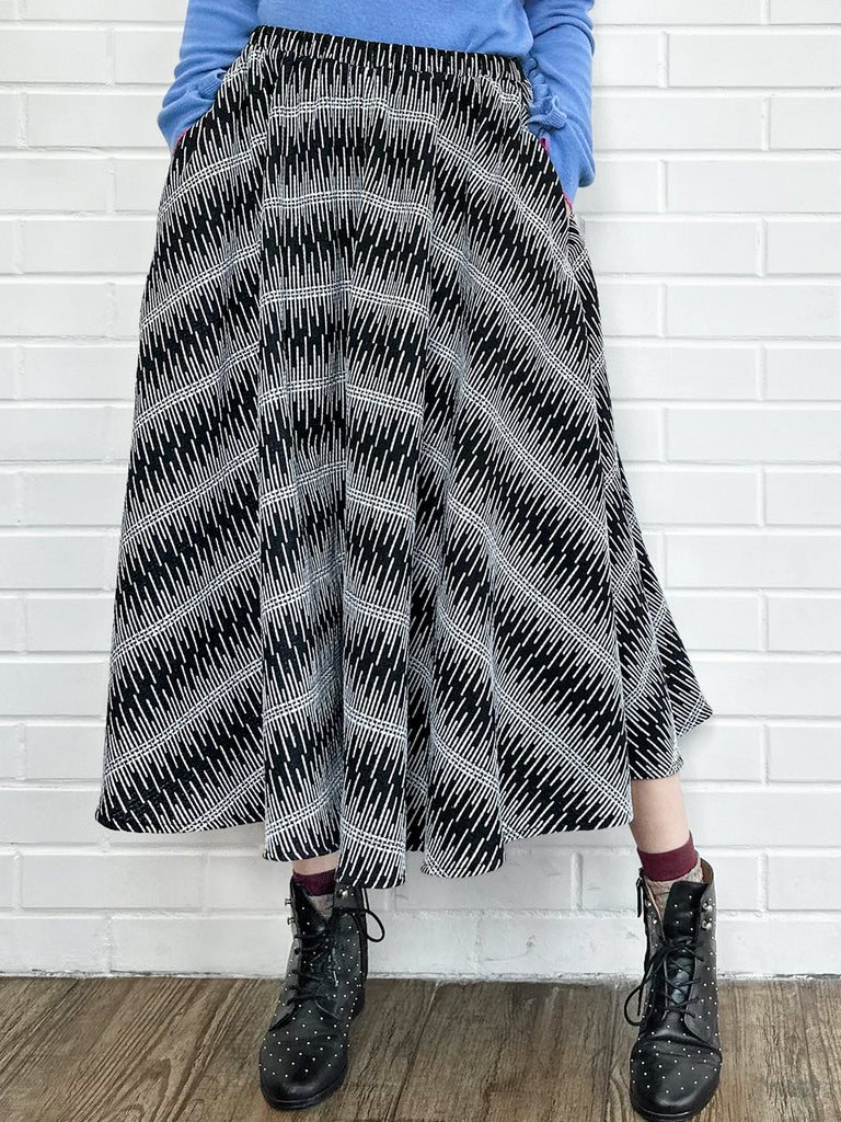 新色!單色紋理針織圖案飄逸圓裙