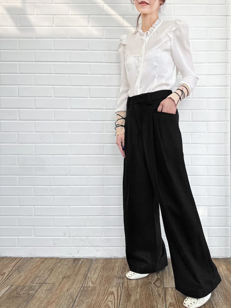 Surprise Sale! Dotty Patch Knitted Tie Cuffs Ruffle Blouse