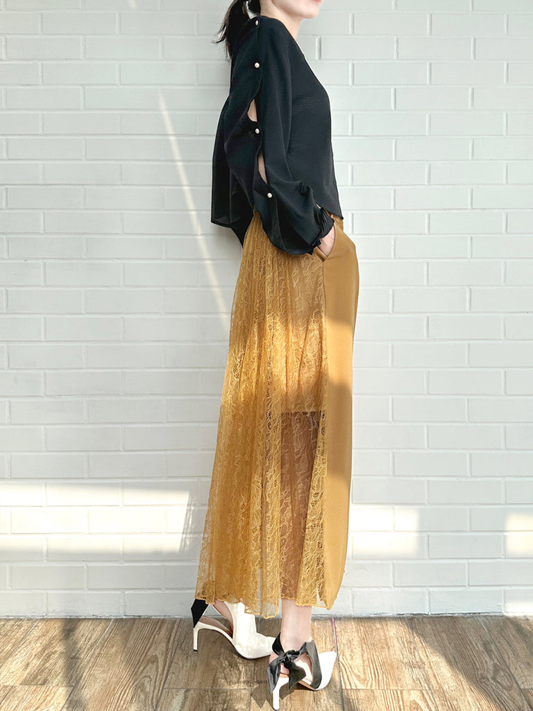 Last Chance! Black Pleated Pearly Buttons Slit Sleeves Cropped Blouse