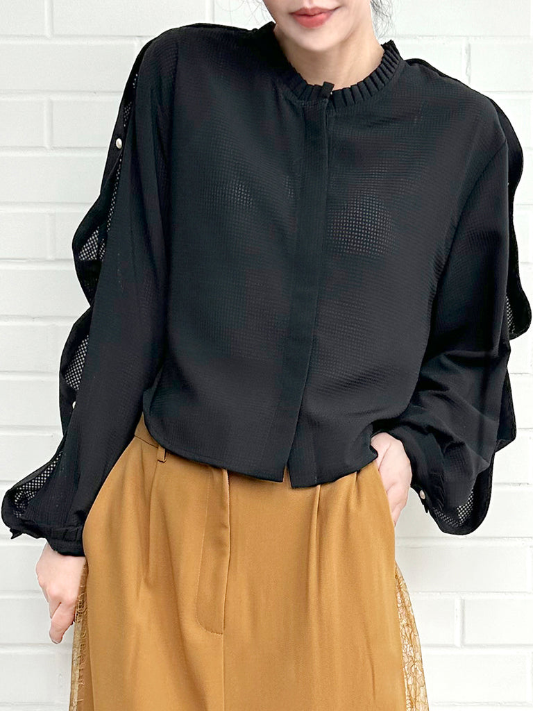 Last Chance! Black Pleated Pearly Buttons Slit Sleeves Cropped Blouse