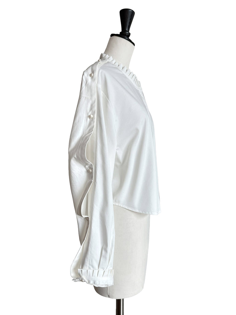White Pleated Pearly Buttons Slit Sleeves Cropped Blouse